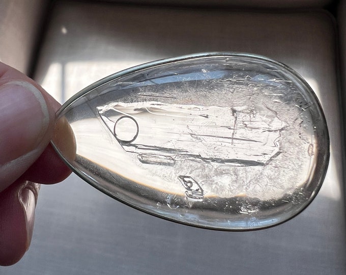 Fantastic Enhydro silver pendant with moving bubble in very long cavity - clear quartz rock crystal with internal formations - ID A0113
