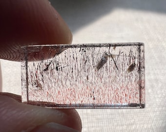 Inclusion - Superb quartz rock crystal with hematite inclusions - collector or ideal for unique pendant necklace jewelry piece ID A0239
