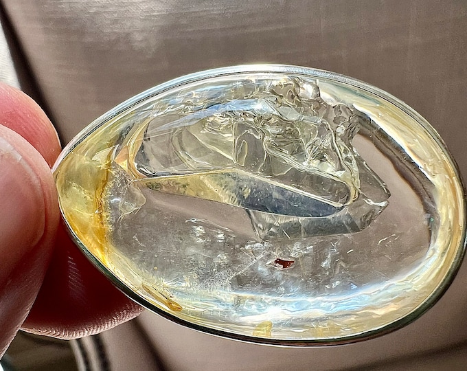 Fascinating teardrop pendant with large moving bubble in rare crystal shaped cavity, splits in multiple bubbles quartz rock crystal ID A0364