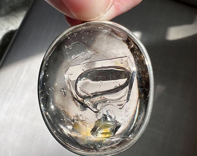 Superb Enhydro pendant with large bubble - quartz rock crystal inclusions - ID A0540
