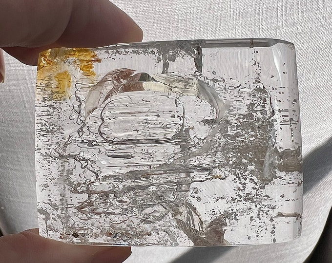 Top quality Enhydro with extra-large moving bubble - Superb internal crystallization - collector piece ID A0100