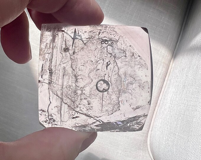 Top quality Enhydro with moving bubble in an extra-large cavity - Superb internal crystallization - collector piece ID A0500