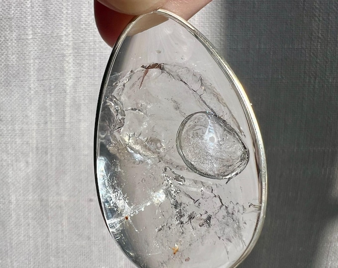 Enhydro silver pendant with large moving bubble - quartz rock crystal - ID A0655