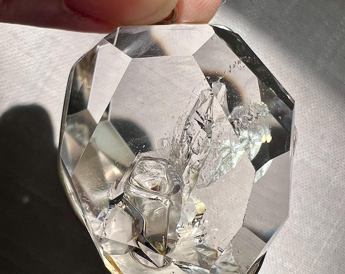 Enhydro silver pendant with large moving bubble - superb faceted quartz rock crystal - ID A0654