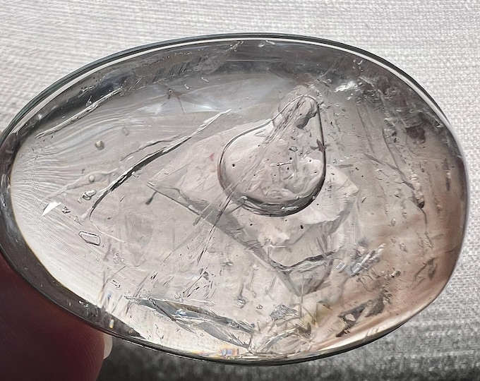 Enhydro - Large moving bubble in a cabochon style silver pendant Quartz rock crystal inclusion ID A0598