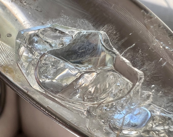 Enhydro quartz rock crystal specimen with 2 moving bubbles- Large pendant with superb internal inclusions manifestation crystals