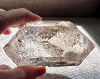 Enhydro - Superb quartz crystal specimen with 5 enhydro bubbles, internal crystals, okenite inclusions - ID A0403
