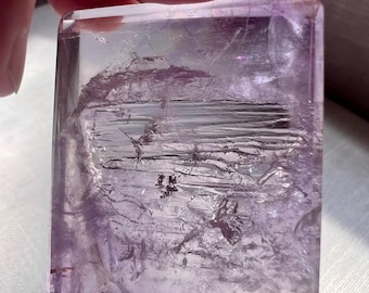 Inclusion - Elegant faceted amethyst quartz rock crystal with superb internal inclusions - IDA 0639