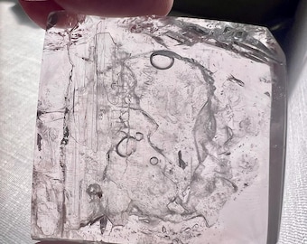 Top quality Enhydro with moving bubble in an extra-large cavity - Superb internal crystallization - collector piece ID A0500