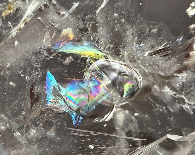 Enhydro silver pendant with a large bubble moving, and superb rainbow inclusion - ID A0608