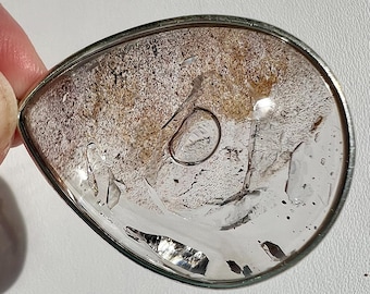 Enhydro pendant with large moving bubble and hematite flakes - quartz rock crystal inclusion - ID A0686