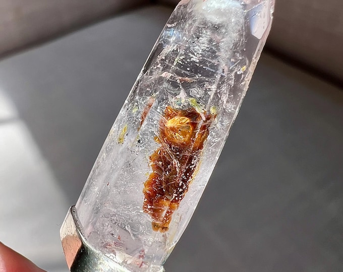 Petroleum quartz Enhydro silver pendant - Polished specimen rock crystal with petroleum inclusion - Golden firefly enhydro - ID A0391
