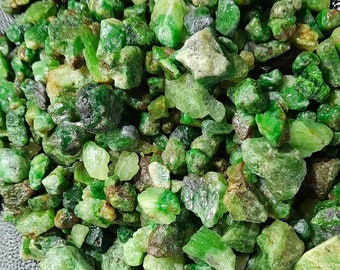 AAA Natural Tsavorite Rough Nuggets Beads Tsavorite Small Nuggets Beads,Tsavorite Stone Necklaces Jewellery. ON SALE