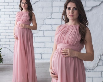 Beautiful Blush Maternity Dress / Long Chiffon Flowy Dress for Future Mom / Tender Pregnancy Gown / Floor length chiffon maternity dress