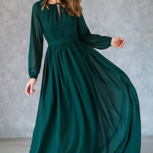 Women Formal Chiffon Closed Emerald Dress / Dark Green Flowy Dress With ...