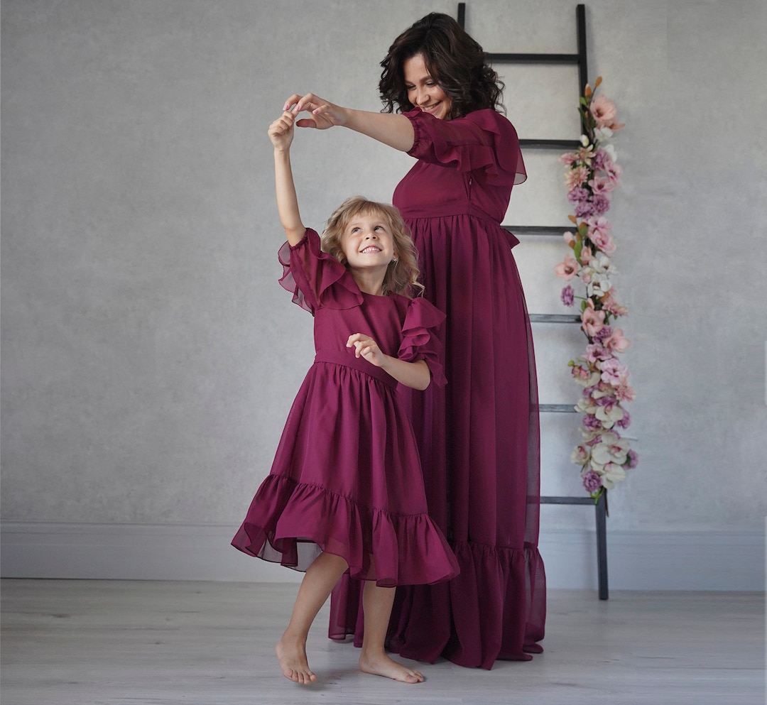me and em burgundy dress Women's Red Elevated Pointelle Knit Midi Dress