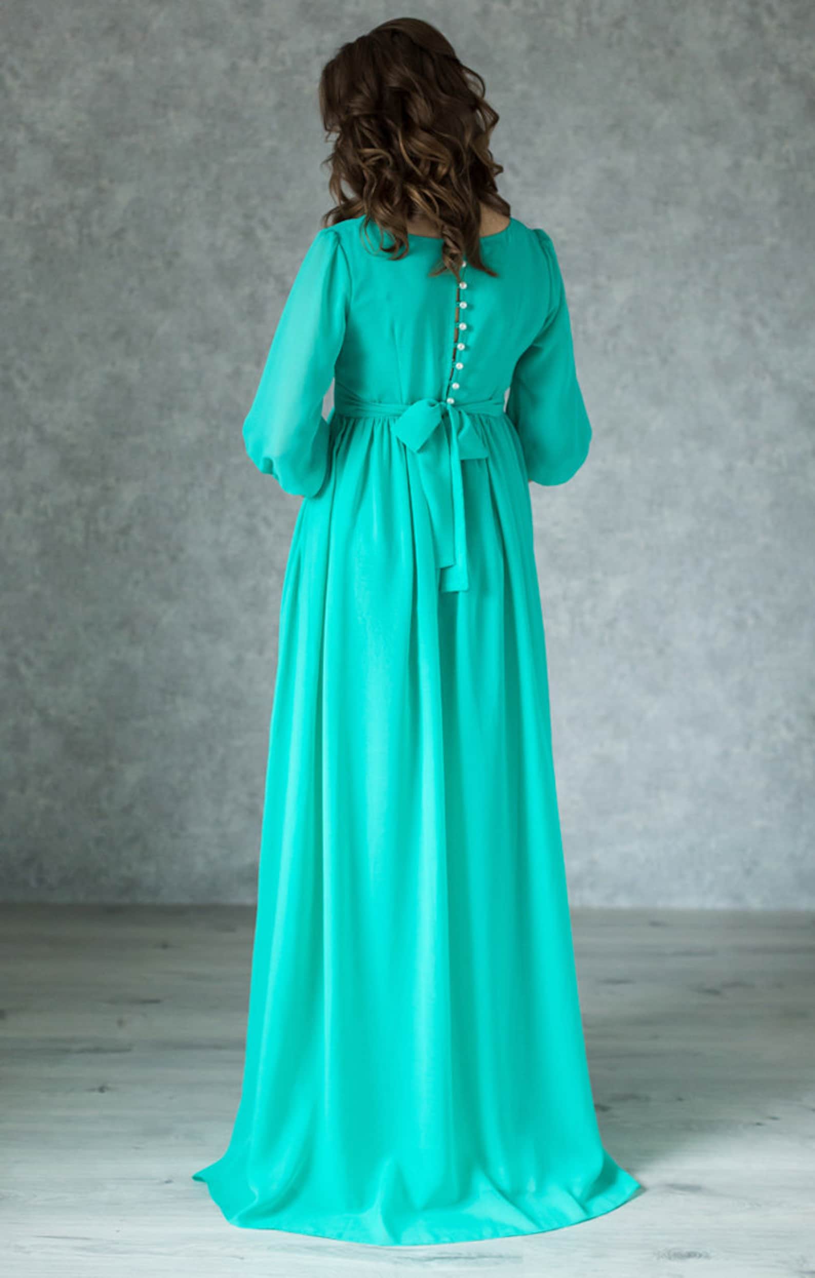 emerald green maternity gown