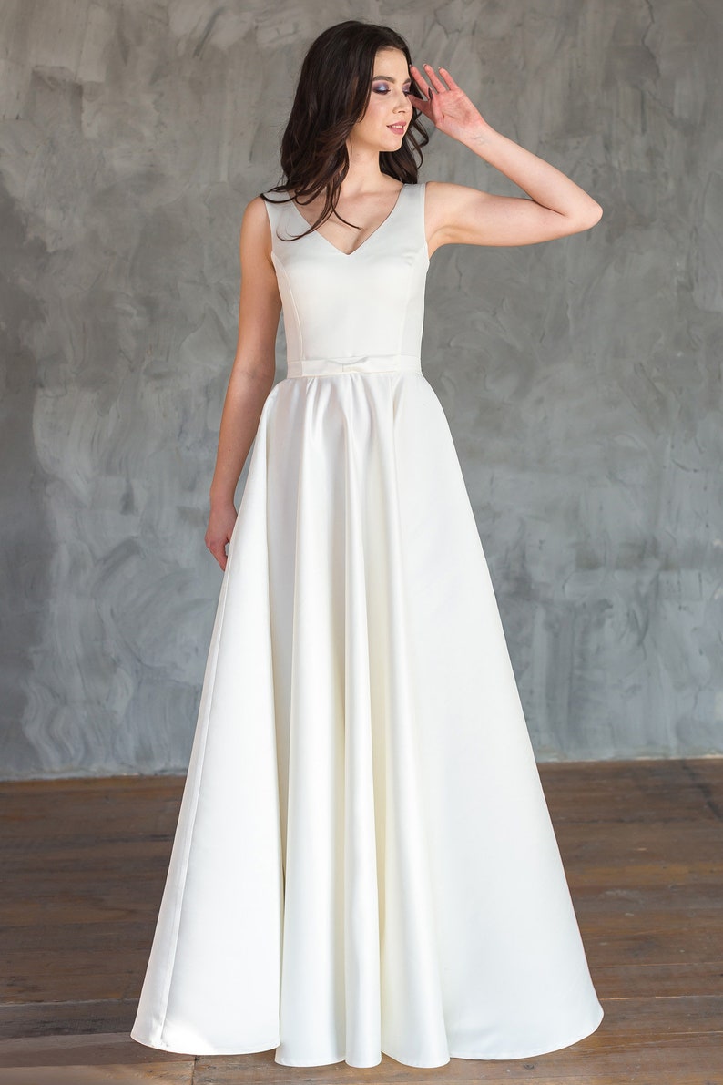 Ivory Satin Wedding Dress With Corset Laceup and Full Skirt / Etsy