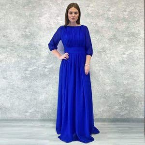 Elegant Royal Blue Chiffon Dress: Flowy Grecian Style Evening Gown