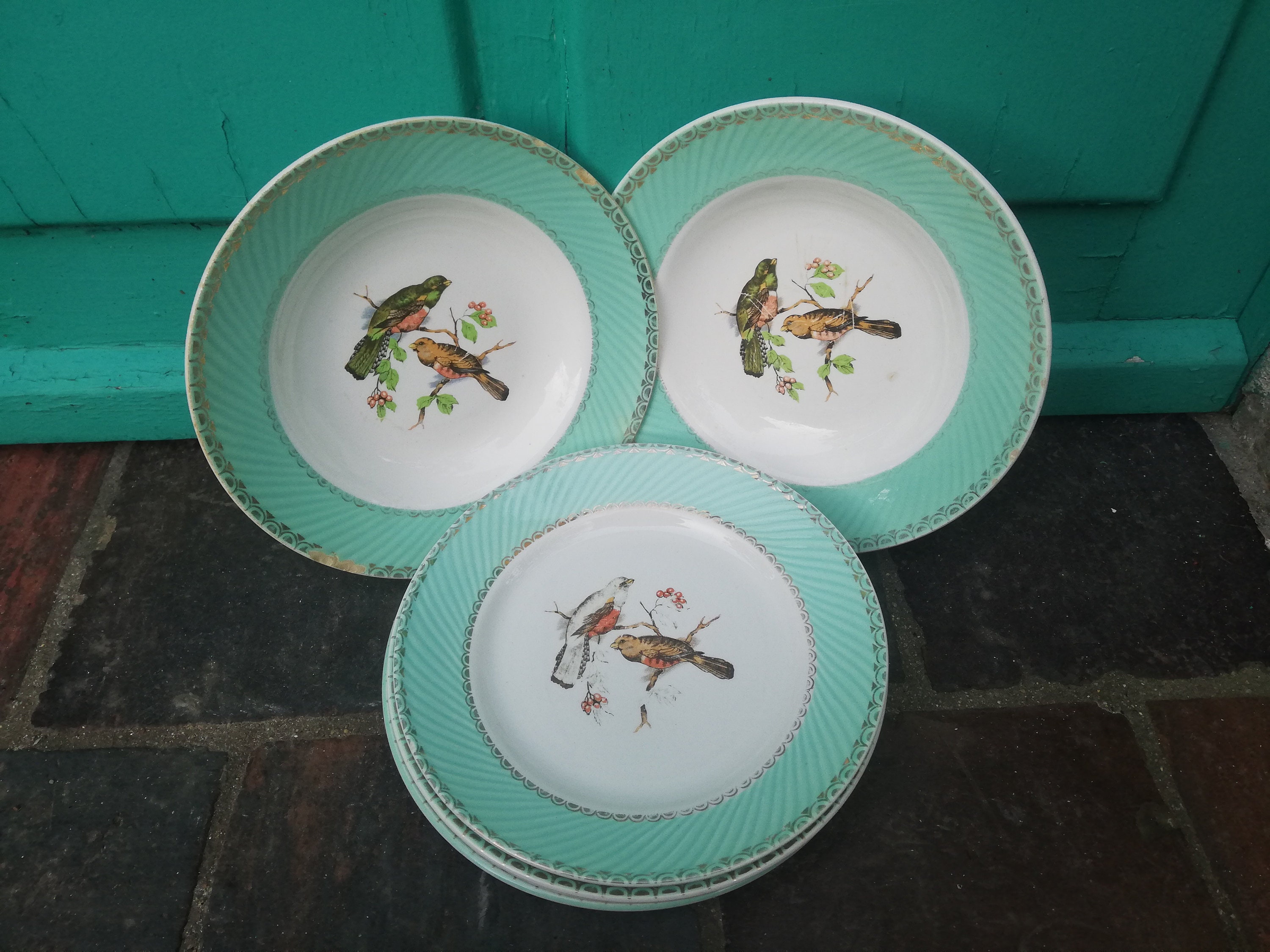 4 Assiettes Plates et 2 Creuses Badonviller Bleu Céladon A Décor d'oiseaux