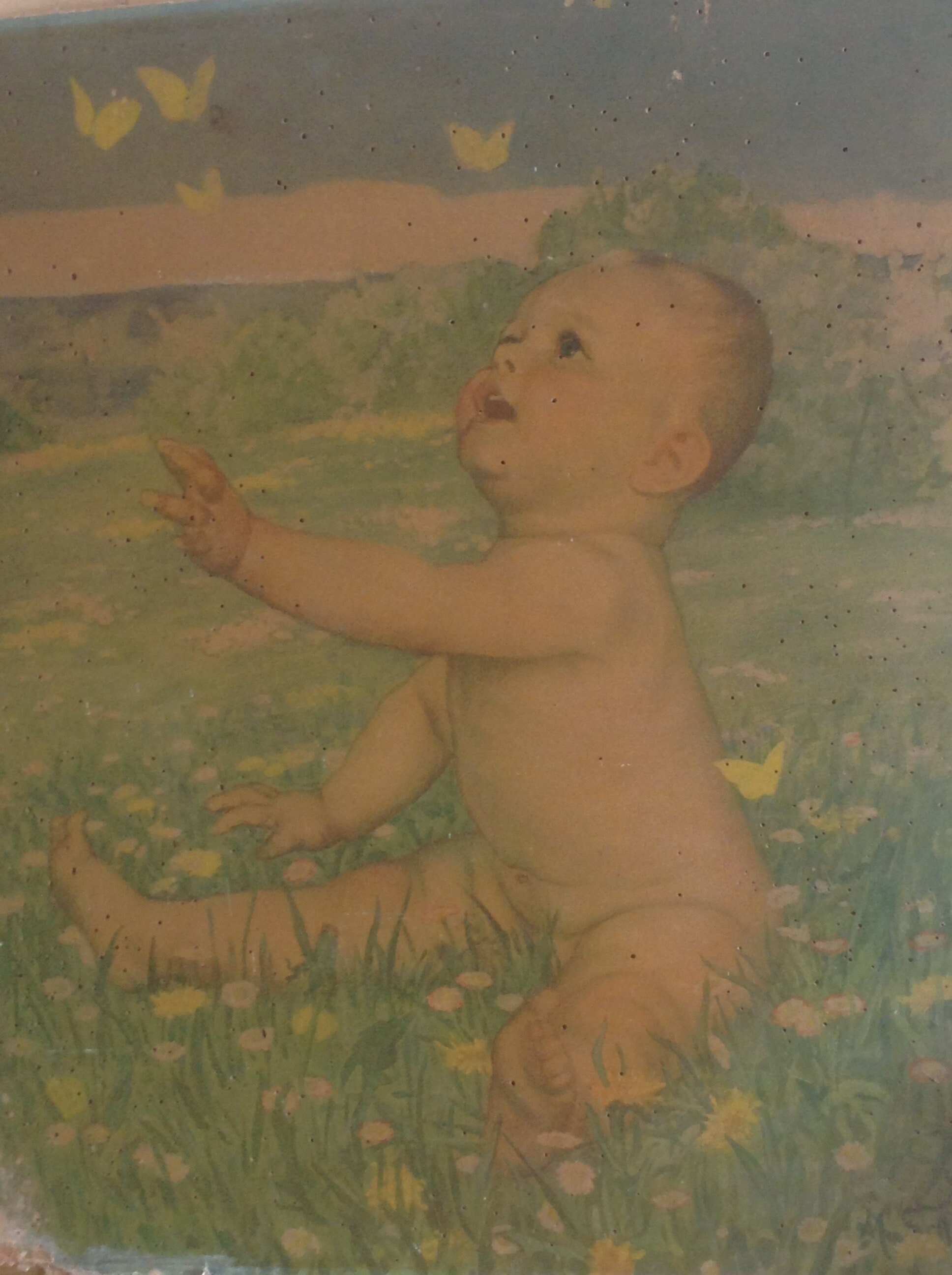 Grand Chromo Ancien de Bébé et Papillons Collé sur Bois