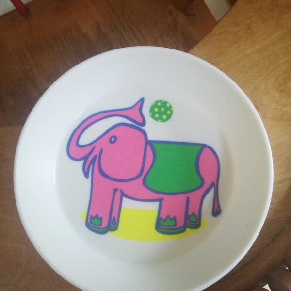 Assiette enfant en mélamine elephant rose "Melstar"