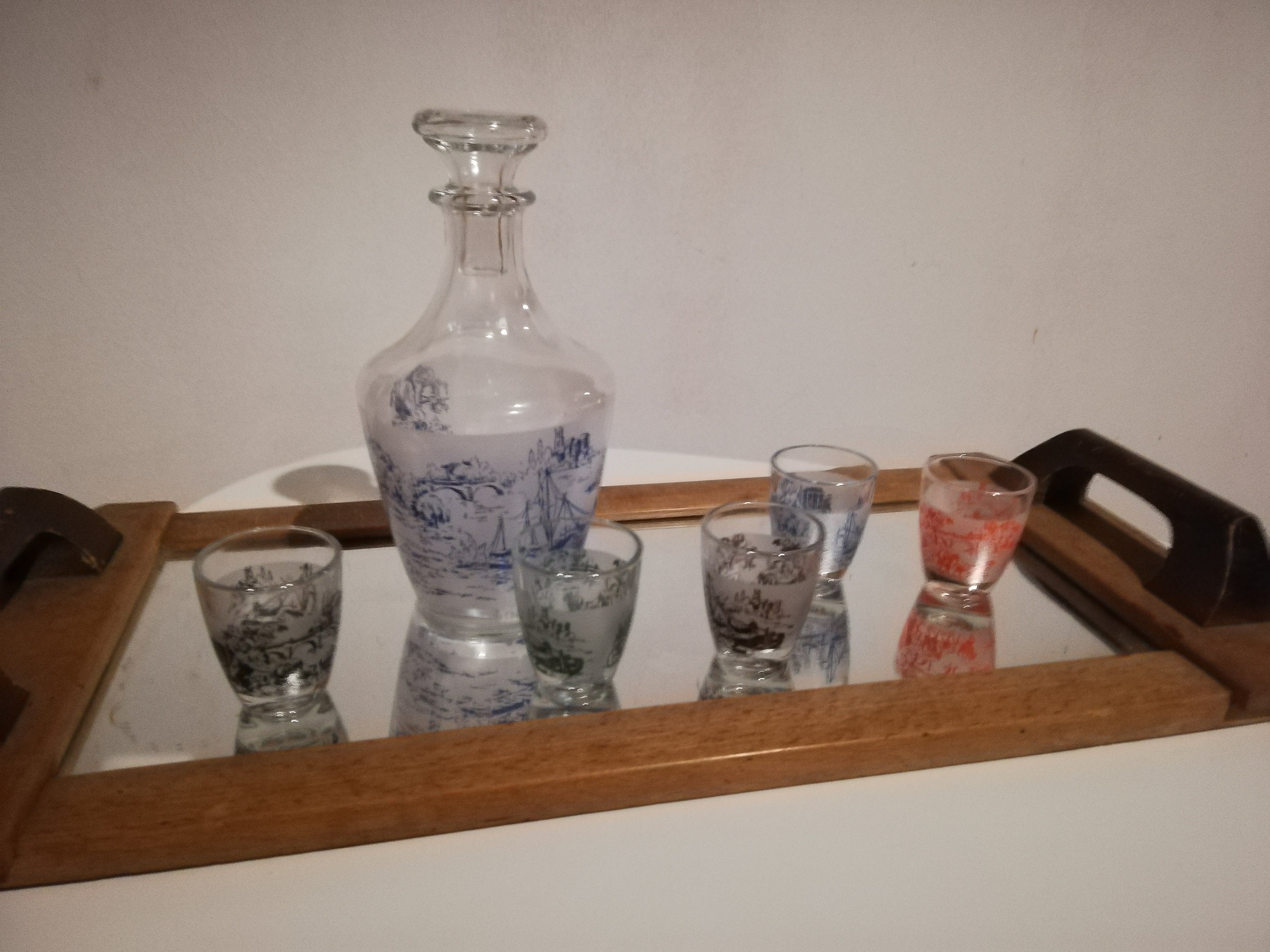 Carafe et Verres à Liqueur Années 60 Motif Paysage