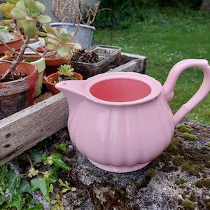 Large Salins candy pink jug teapot