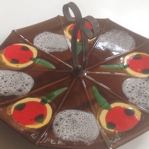 Umbrella-shaped cheese board from the 60s/70s, ceramic by Poët Laval