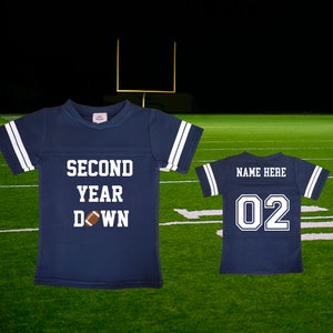 Maglia da football personalizzata per il secondo compleanno, maglietta blu navy per bambini piccoli, 2° anno di vita