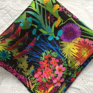 Lenço de seda Liberty London em cetim de seda Tresco Scillies Belgravia - Love Liberty Cornwall - O presente que cabe em um cartão de felicitações!