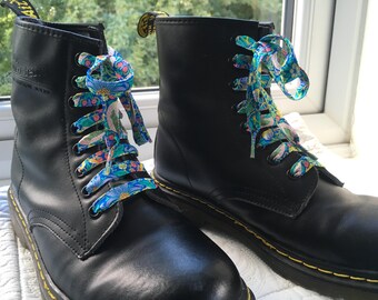 Liberty London Silk Shoelaces in William Morris Strawberry Thief - dress up your Dr Martens, Converse, sports shoes & boots for festivals!