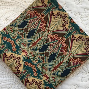 Lenço de bolso Liberty London: Ianthe Gold Tana Lawn, feito à mão na Cornualha - O presente perfeito para um cartão de felicitações!