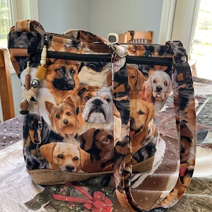 Große Collage von Hunden Crossbody oder Schulter Verstellbarer Riemen Stoff Geldbörse mit Gesichertem Reißverschluss 100% Handarbeit
