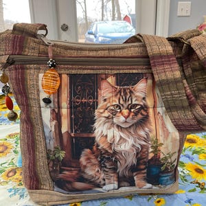 NEUE STYLE Tasche und Schlüsselanhänger Langhaar Tabby Katze Crossbody oder Schulter Verstellbarer Riemen Stoff Geldbörse 100% handgefertigt