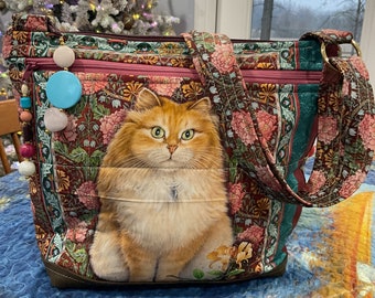 A Pocket and Key Fobwonderful Lesley Anne Ivory Cat Crossbody or
