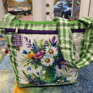 Precioso ramo de flores primaverales, bolso de tela con correa ajustable para el hombro o para llevar cruzado, 100 % hecho a mano