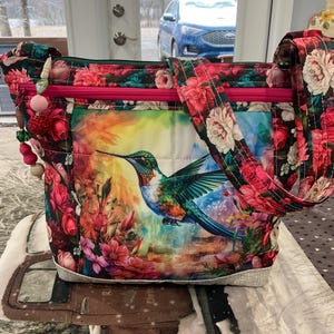 Sac à main en tissu avec bandoulière ou bandoulière réglable Colibri et fleurs 100 % fait main