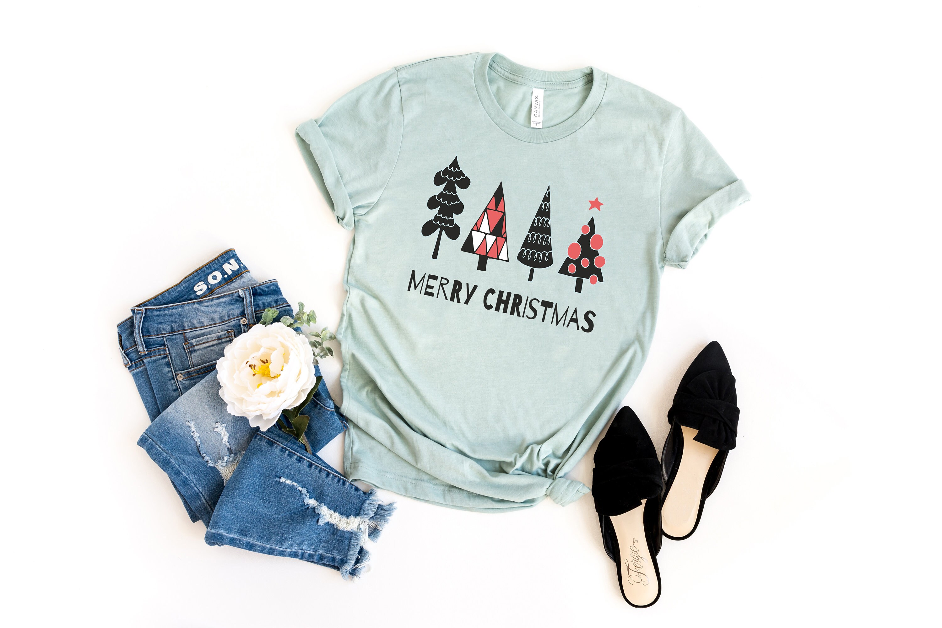 Women's Merry Christmas Buffalo Plaid Tree T-Shirt - Short Sleeve Holiday Graphic Tee, Casual Top