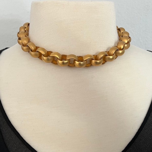 Escada Bold Chain Costume Choker Necklace