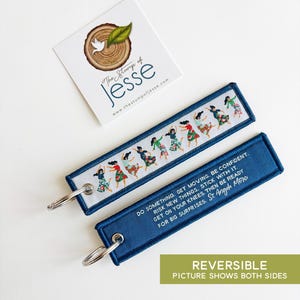 Llavero tejido católico / Etiquetas para bolsos / Etiqueta para equipaje / San Juan Pablo II / Santa Teresita de Lisieux / Jesús, me entrego a Ti / San Bernardo Blue-StAngela Merici