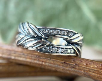 Sterling Silver Wedding Band, Nature Inspired Leaf Ring