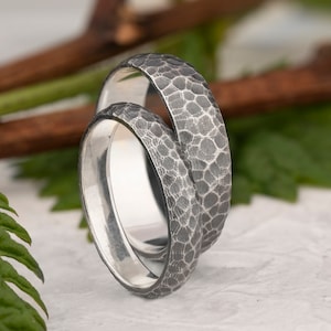 Sterling silver pattern rings, hammered ring set, unique couples rings, meteorite inspired pattern ring men, promise ring for him