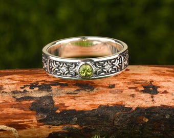 Sterling silver gemstone peridot ring in Сeltic style,  Unique art deco statement ring