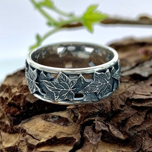Sterling Silver Ivy Leaf Wedding Ring: Botanical Band