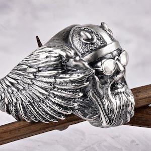 Sterling Silver Viking Skull Ring: Biker Signet Ring