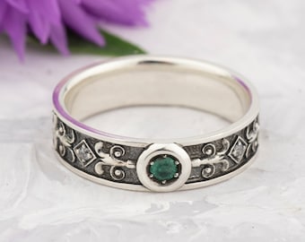 Sterling Silver Gemstone Genuine Emerald Ring - Unique Celtic Wedding Band for Women - Engagement Ring Gift for Her