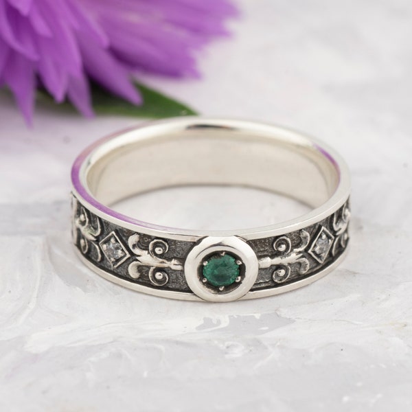 Sterling Silver Gemstone Genuine Emerald Ring - Unique Celtic Wedding Band for Women - Engagement Ring Gift for Her