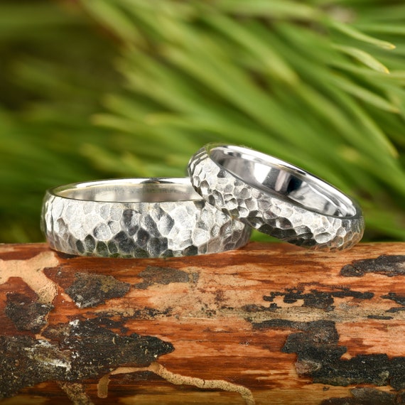 Twin Your Wedding Bands With The Pattern Engraved Bands
