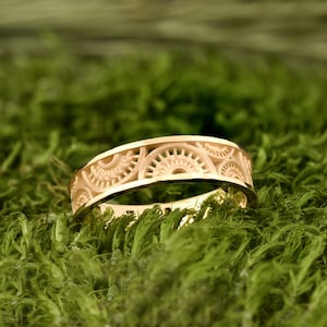 Gold plated sun ring, Sunrise ring, Open gold vermeil ring, Aesthetic rings